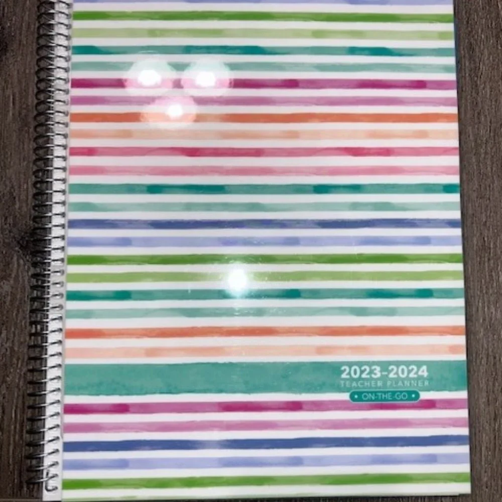 Lite Teacher Planner AY 2023-2024 -8.5